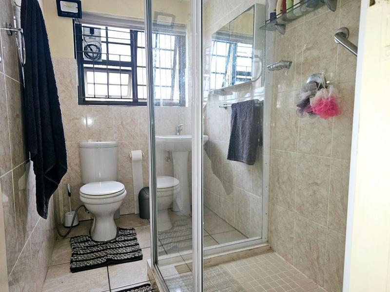 4 Bedroom Property for Sale in Vakansieplaas Western Cape